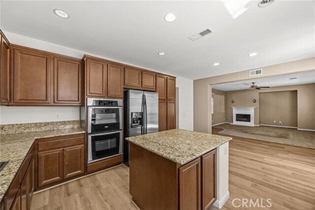 Building Photo - 1620 E 2nd St