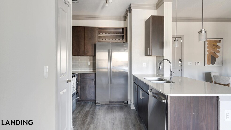 Building Photo - 6300 F 423