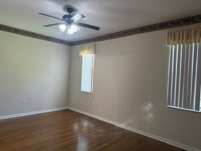Building Photo - 410 FAIRLANE Dr