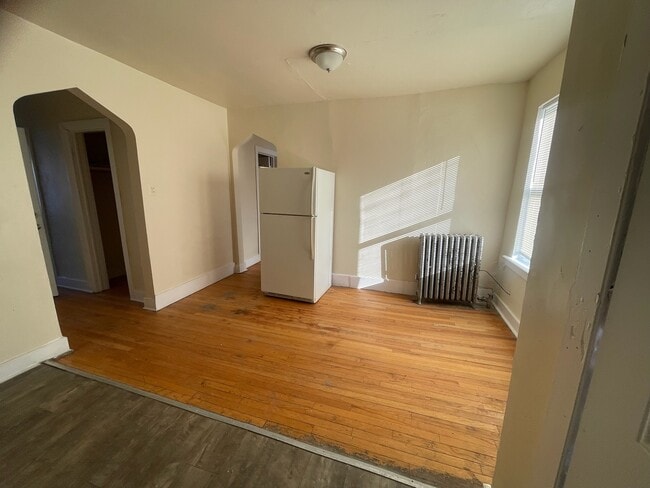 Building Photo - 7029 S Indiana Ave