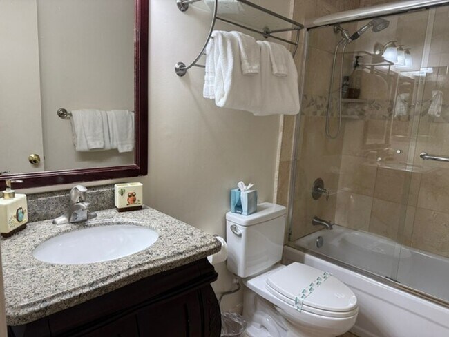 Building Photo - Centrally located townhouse in Incline Village