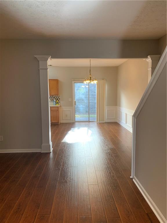 Building Photo - 2245 Dandridge Dr