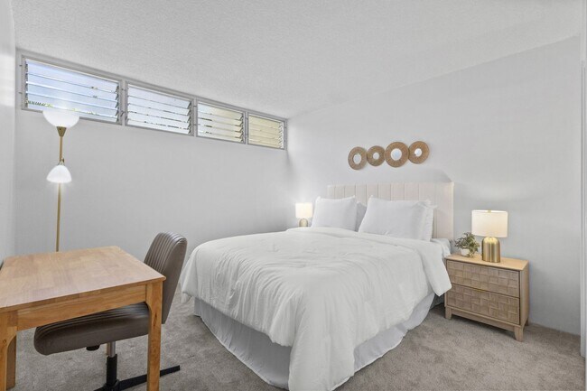 Building Photo - Cozy Island Escape | Near Waikiki & Diamond Head