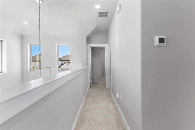 Building Photo - 608 Cottage Wood Dr