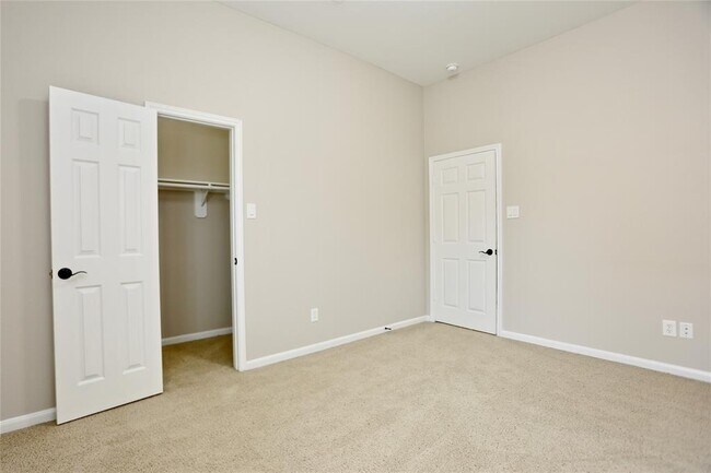 Building Photo - 26634 Godfrey Cove Ct