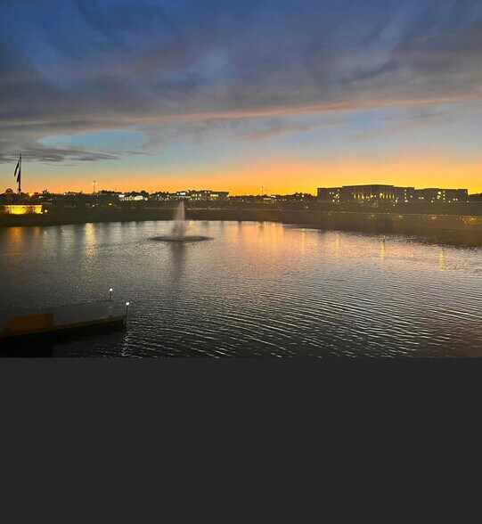 Tuscan village image - 33A Bridge St