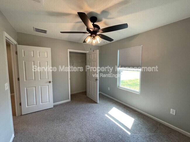 Building Photo - 4328 Jitterbug St