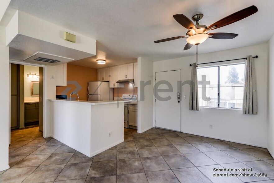 Building Photo - 15000 Downey Ave