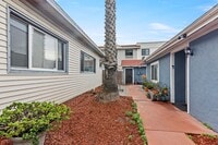 Building Photo - 4025 La Salle St