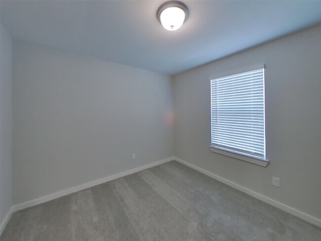 Building Photo - 22718 Terrazzo Dr