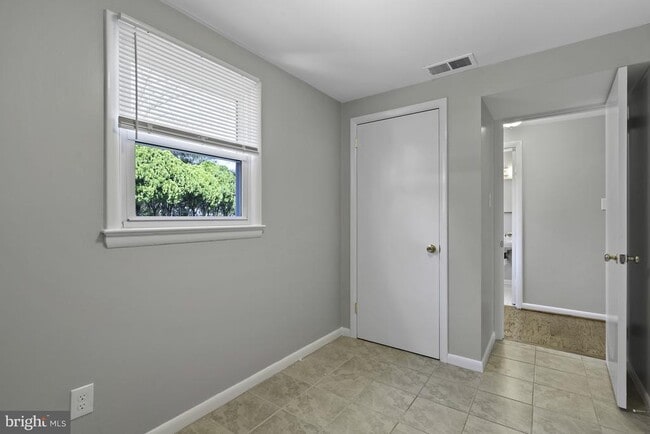 Building Photo - 8908 Charles Augustine Dr