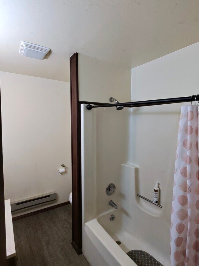 Building Photo - 1204 Washington St