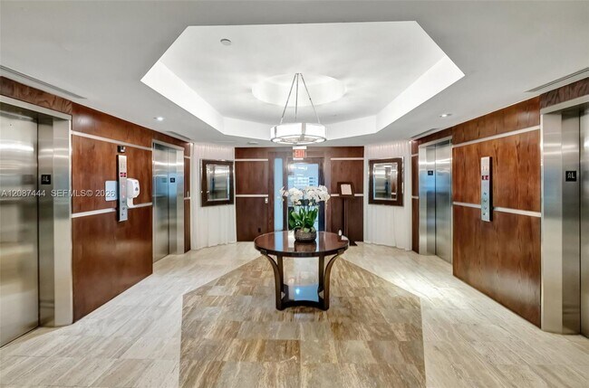 Building Photo - 2451 Brickell Ave