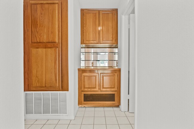 Building Photo - 32126 Canyon Ridge Dr