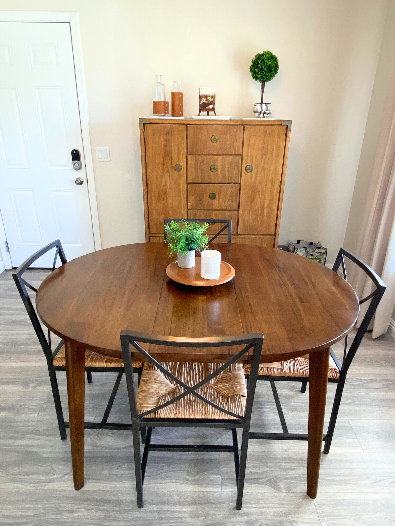 Dining experience - 1778 W 28th St