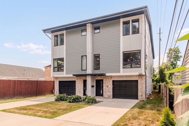 Building Photo - 123 Mason Ct