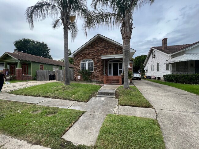 Front of the home - 2455 Wisteria St