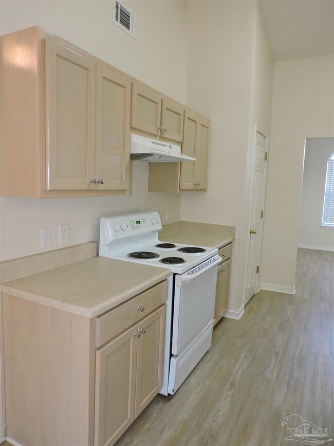 Building Photo - 6837 Fort Deposit Dr