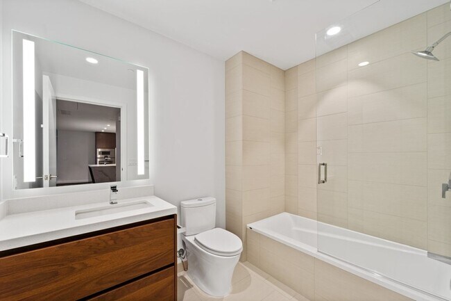 Building Photo - Brand new 16th floor 2bd/2ba home with cit...