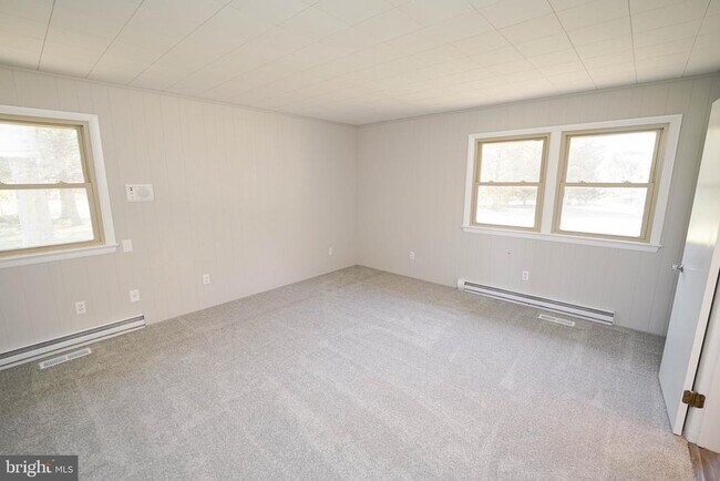 Building Photo - 14880 Concord Rd