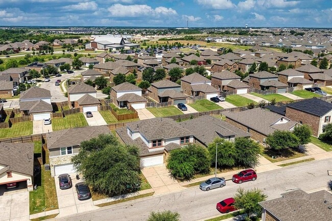 Building Photo - 1341 Eagle Ray St