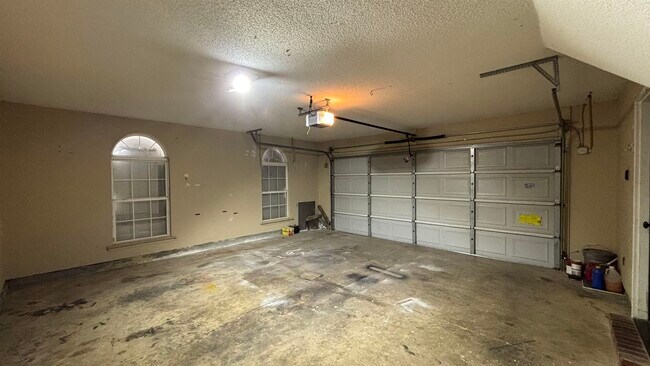 Building Photo - 5491 Milton Ridge Dr