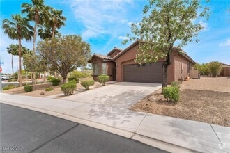 Building Photo - 3725 Rocklin Peak Ave