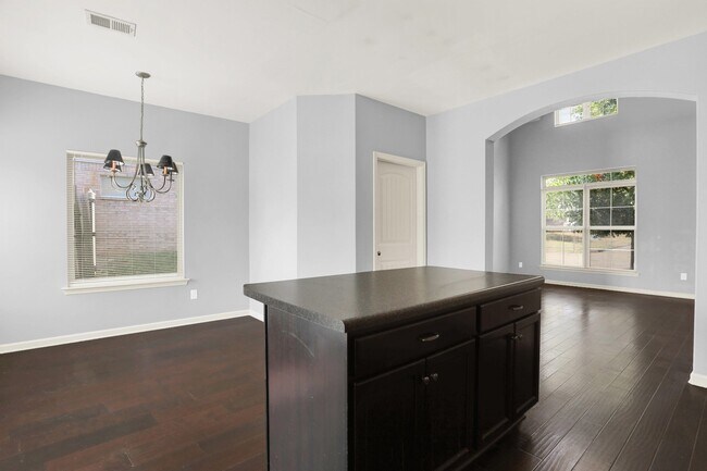 Building Photo - 7501 Bronze Dr