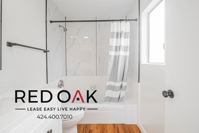 Building Photo - 463 S Maple Dr