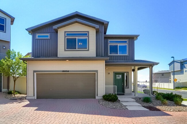 Primary Photo - 3 Bedroom single family home in Denver