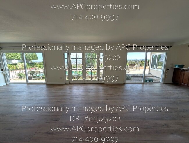 Building Photo - 3246 Dolonita Ave