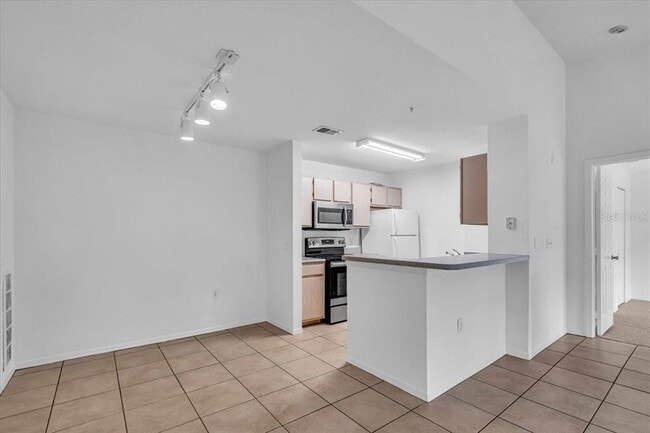 Building Photo - 7405 Vista Way