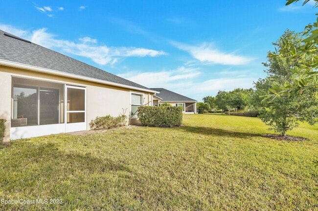 Building Photo - 3496 Bancroft Dr