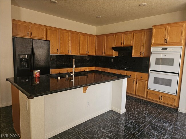 Building Photo - 8075 Lapis Harbor Ave