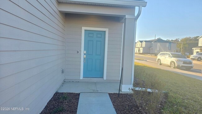 Building Photo - 3956 Mid Century St