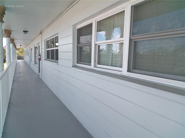 Building Photo - 2381 Ecuadorian Way