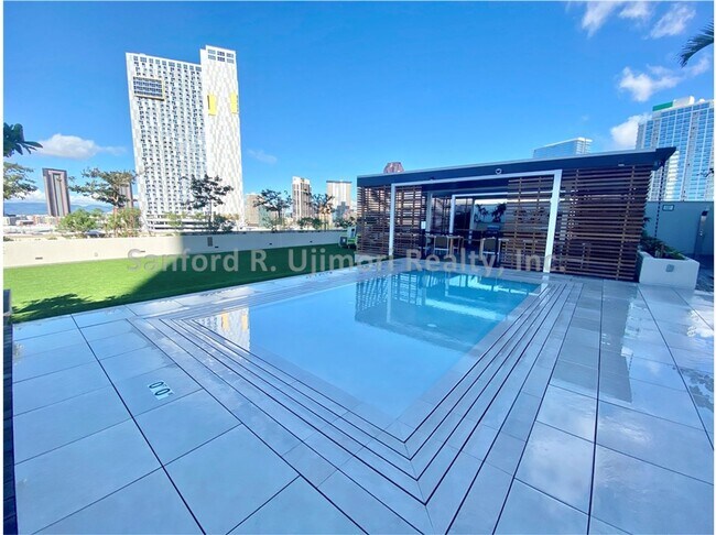 Building Photo - queen2811