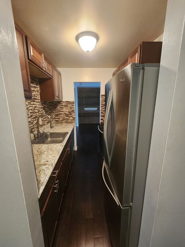 Building Photo - Two Bedroom Available near EMU | Flexible Lease Start Date