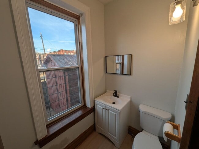 Building Photo - Historic Charm, Modern Comfort & a Killer Location