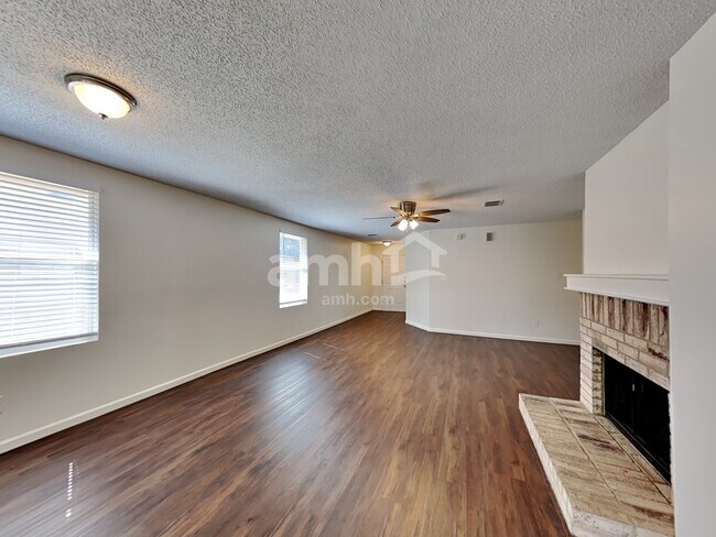 Building Photo - 3062 Limestone Hill Ln