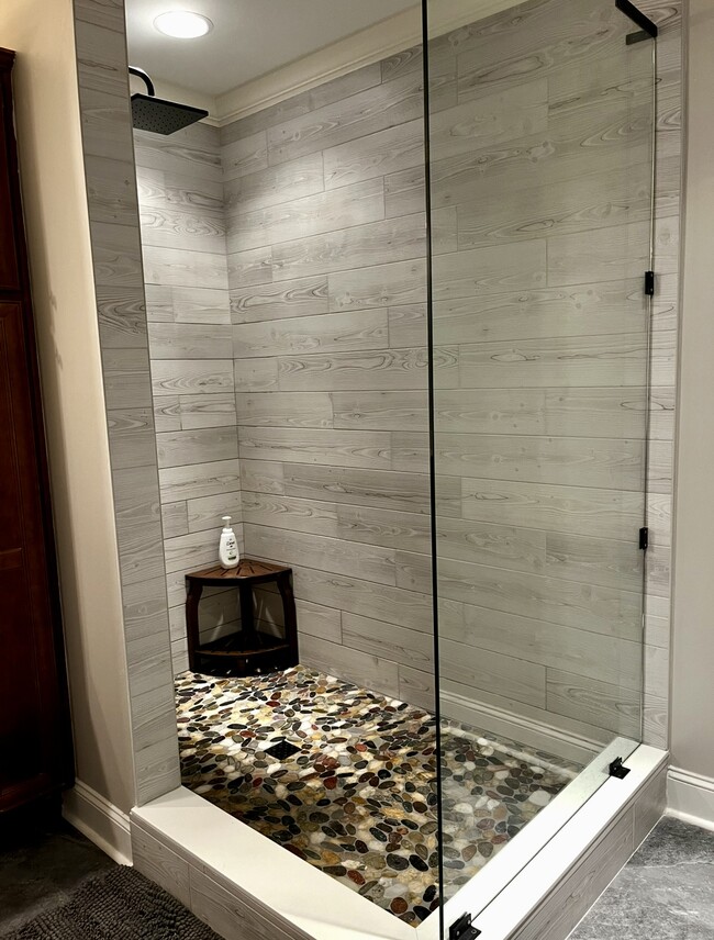 Building Photo - 1924 Leighton Dr