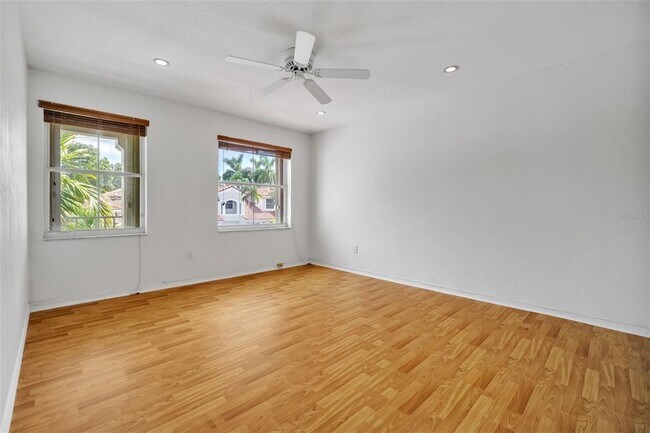 Building Photo - 13174 NW 9th Ct