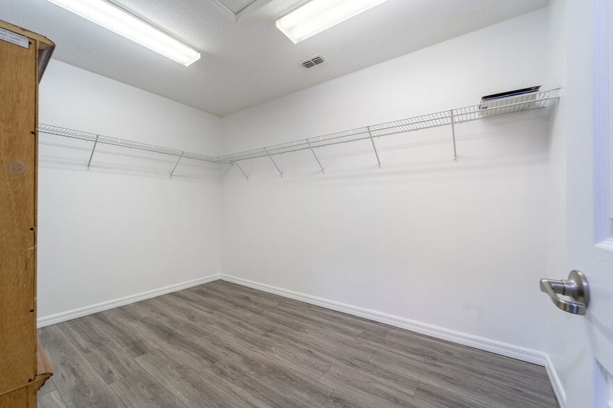 Building Photo - 129 Bella Rosa Cir