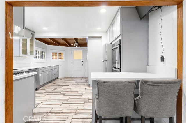 Building Photo - 5227 Bellaire Ave