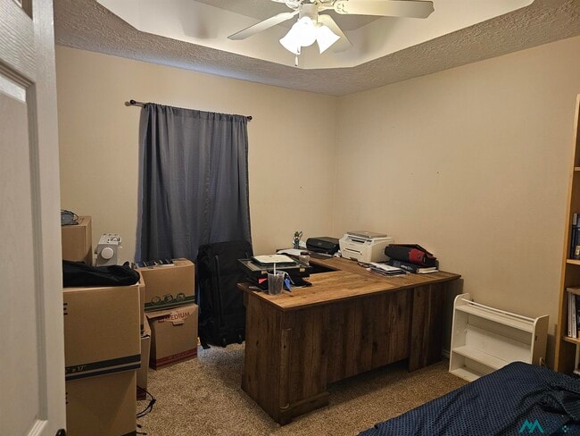 Building Photo - 2214 Boxwood Cir