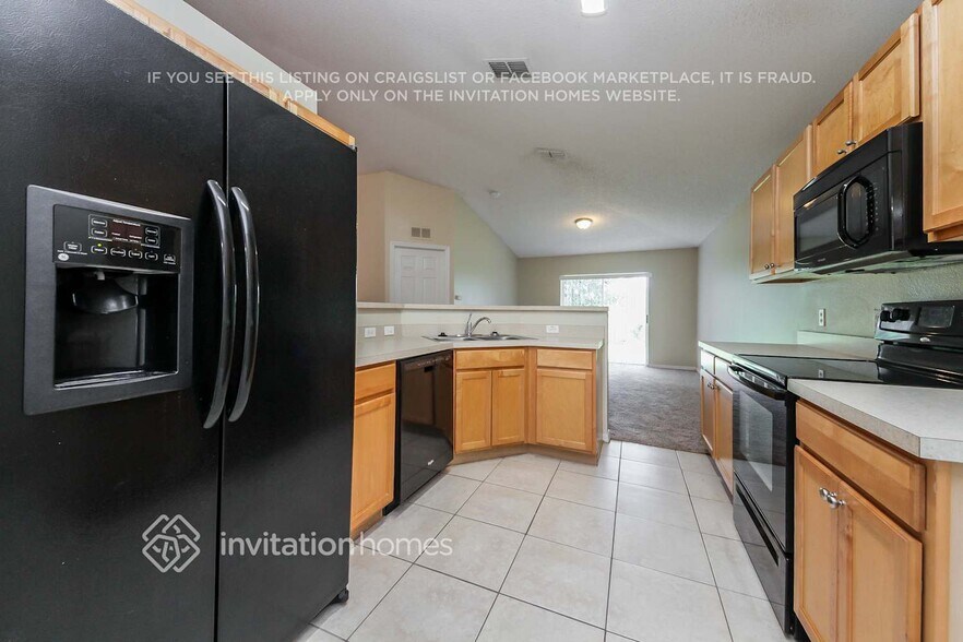 Building Photo - 3033 Elbib Dr