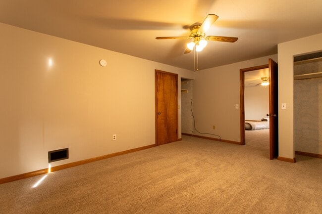 Building Photo - 1722 Washington Blvd