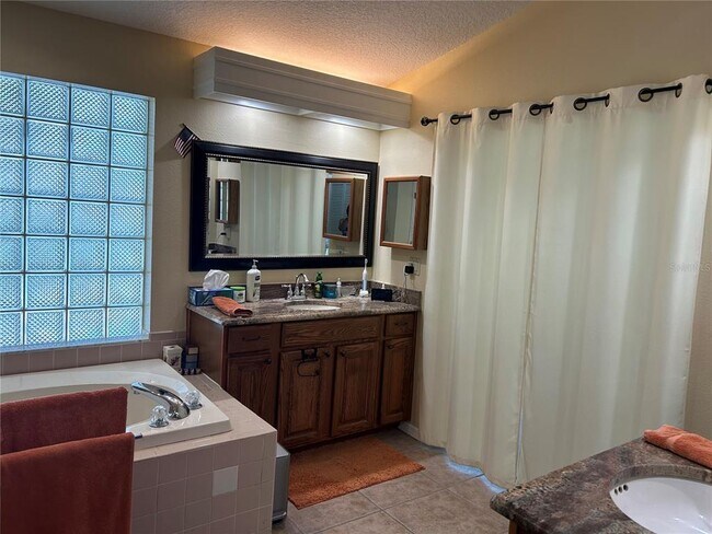 Building Photo - 9405 94th St N