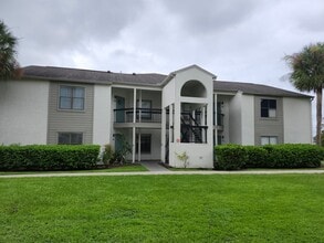 Building Photo - 2260Casc107
