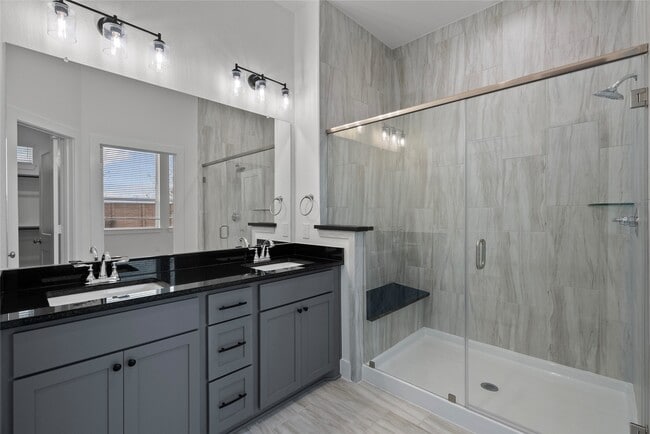 Building Photo - 4935 Anders Ln